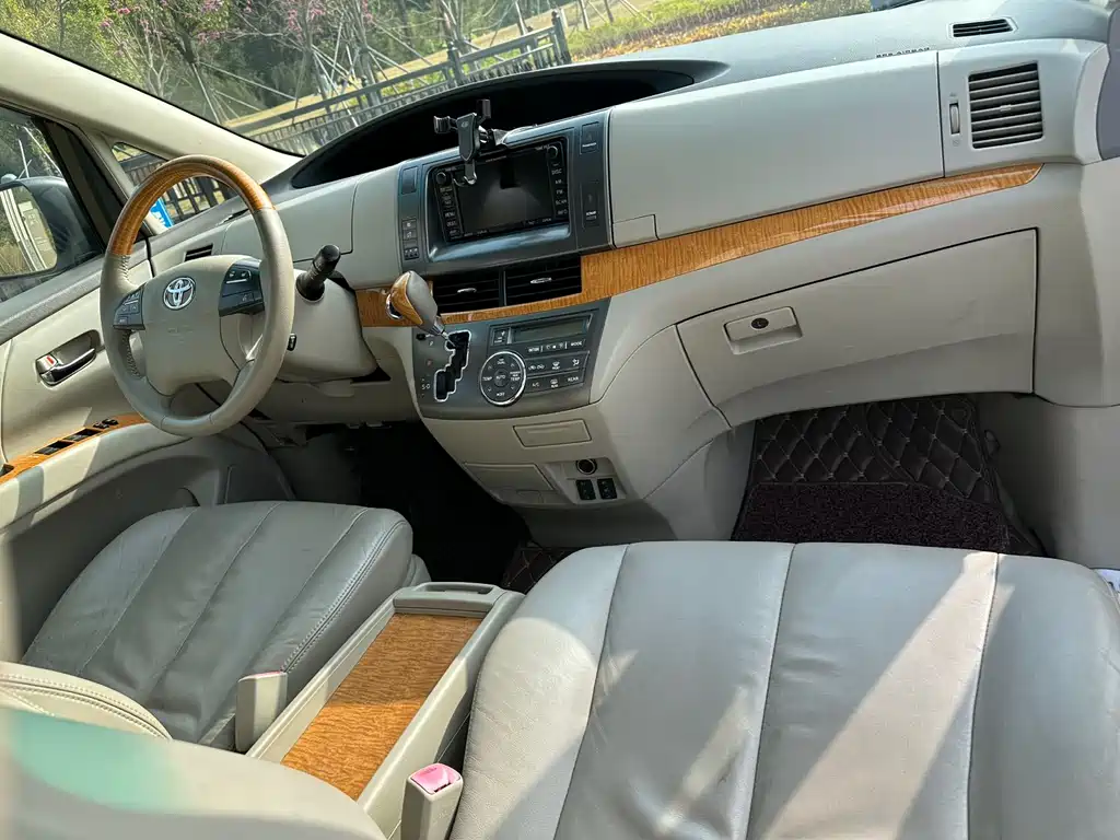 Toyota Toyota Previa 2010 2.4L Automatic 2010 - thumbnail 24