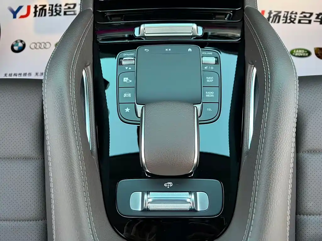 Mercedes-Benz Mercedes-Benz GLE 2021 GLE 450 4MATIC Fashion Edition 2021 - thumbnail 18