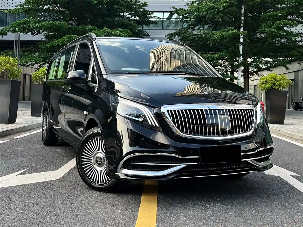 Mercedes-Benz Vito 2023 2.0T Elite 7-seater 2023 - thumbnail 21