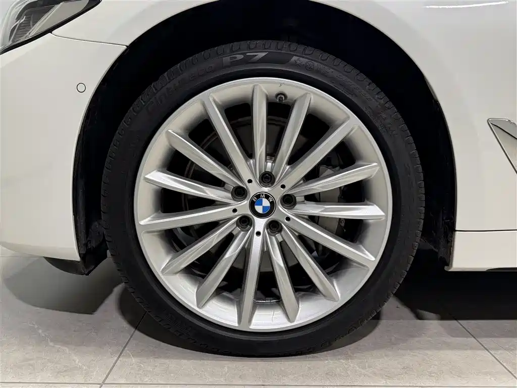 BMW BMW 5 Series 2023 530Li M Sport Package 2023 - thumbnail 10