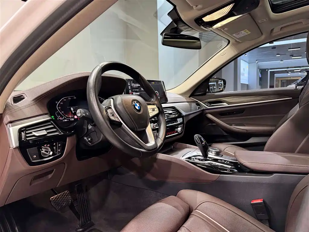 BMW BMW 5 Series 2023 530Li M Sport Package 2023 - thumbnail 17