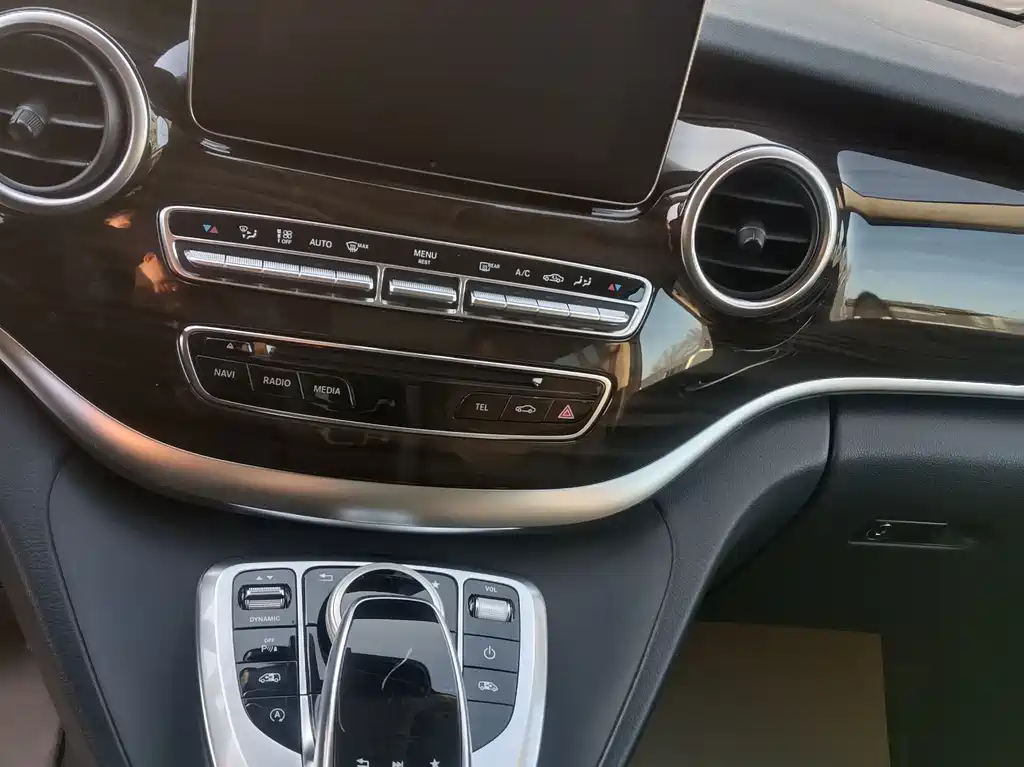 Mercedes-Benz Mercedes-Benz V-Class 2018 V 260 Navigation Edition China V 2019 - thumbnail 9