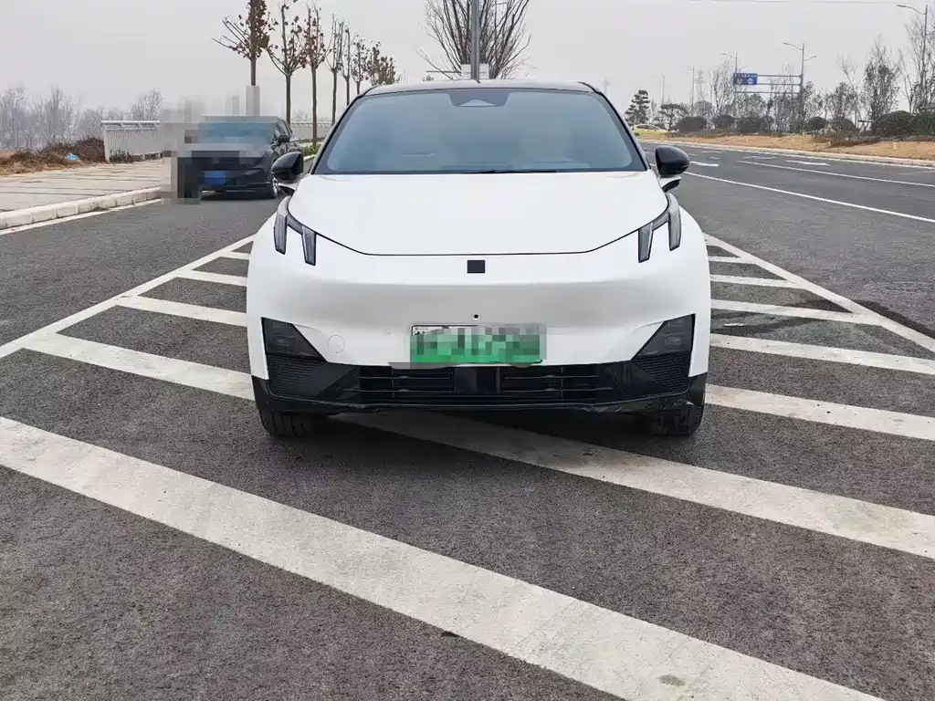 Lynk & Co Lynk & Co Z20 2025 530km RWD Max 2024 - thumbnail 2