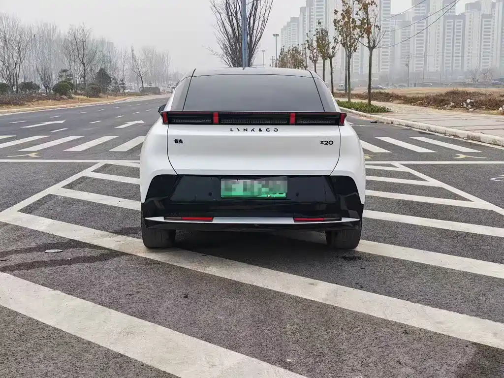 Lynk & Co Lynk & Co Z20 2025 530km RWD Max 2024 - thumbnail 5