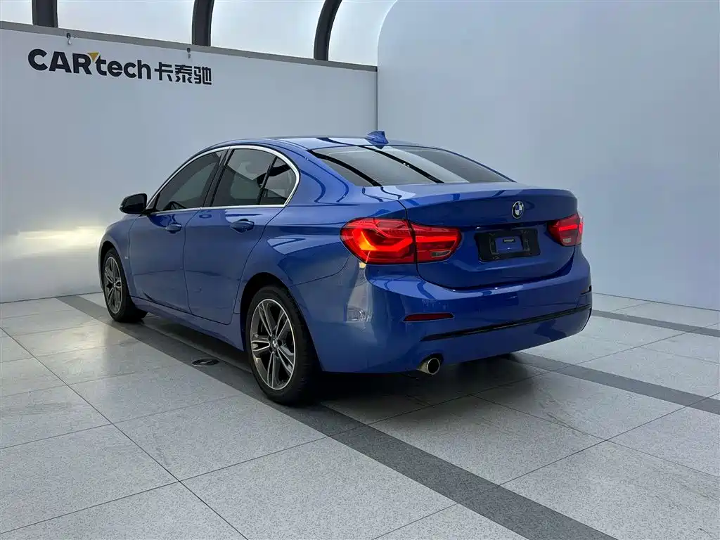BMW BMW 1 Series 2017 118i Sport Line 2018 - thumbnail 5