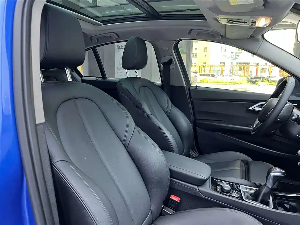 BMW BMW 1 Series 2017 118i Sport Line 2018 - thumbnail 20