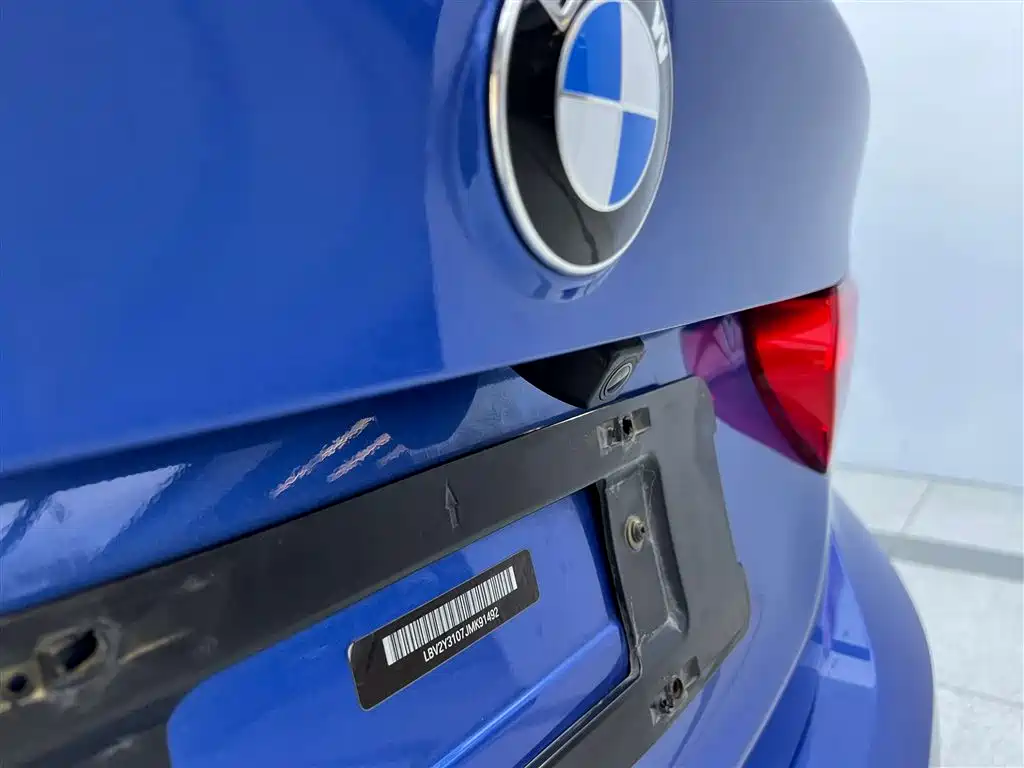 BMW BMW 1 Series 2017 118i Sport Line 2018 - thumbnail 23