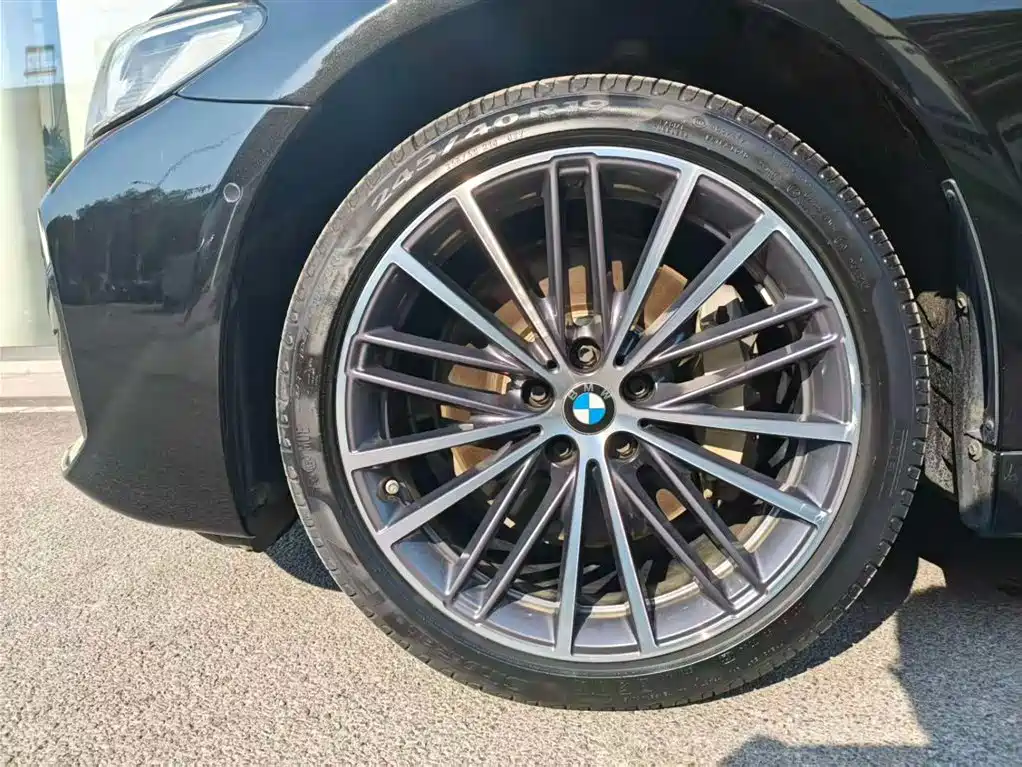 BMW BMW 5 Series 2023 530Li Leading Model M Sport Package 2023 - thumbnail 7