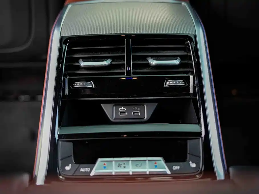 BMW BMW 8 Series 2021 840i Four-Door Coupe M Sport Package 2021 - thumbnail 26