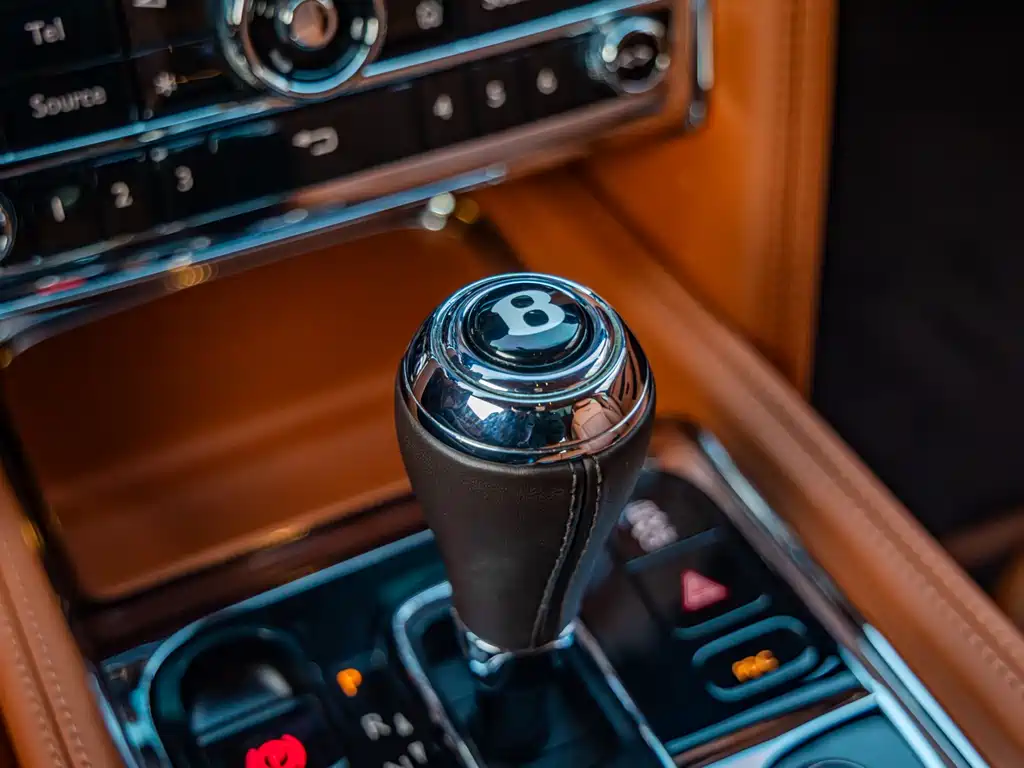 Bentley Mulsanne 2017 6.8T Long Wheelbase 2018 - thumbnail 15