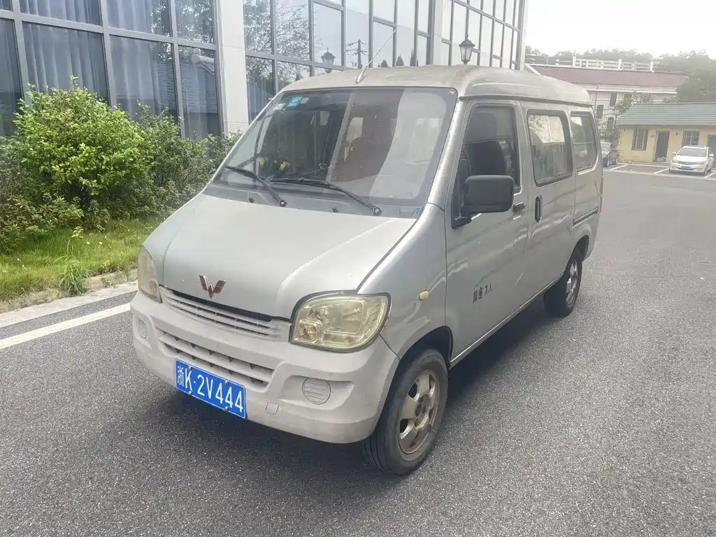 Wuling Motors Wuling Zhiguang 2013 1.0L Basic Model 2015 - thumbnail 2