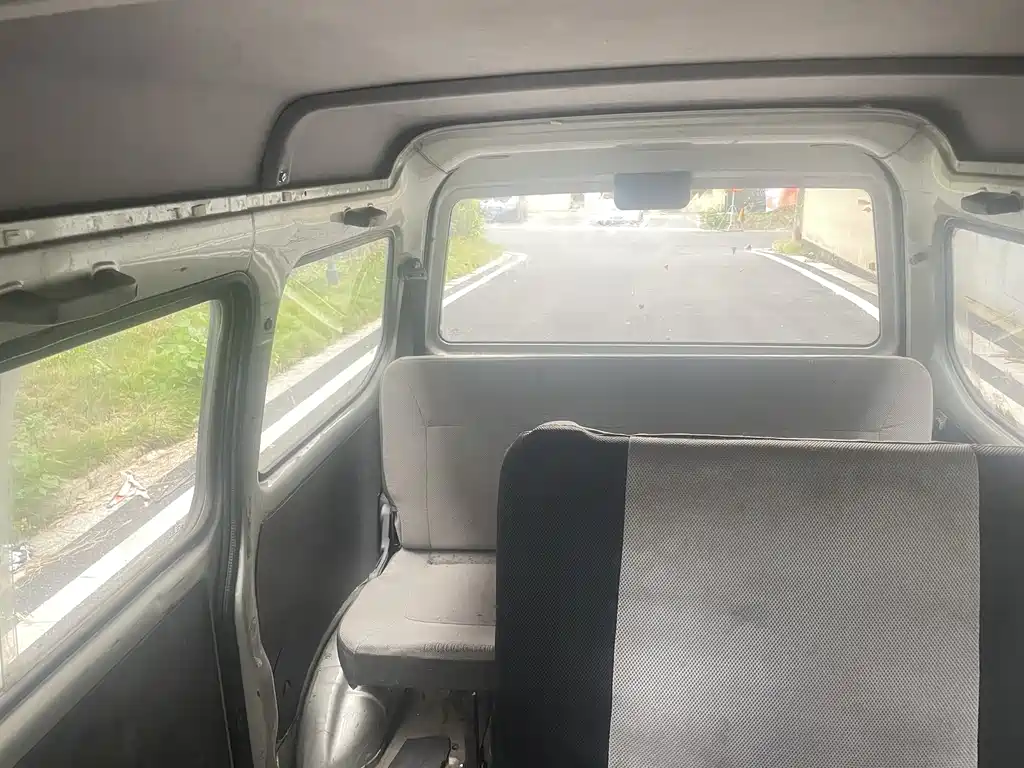 Wuling Motors Wuling Zhiguang 2013 1.0L Basic Model 2015 - thumbnail 8