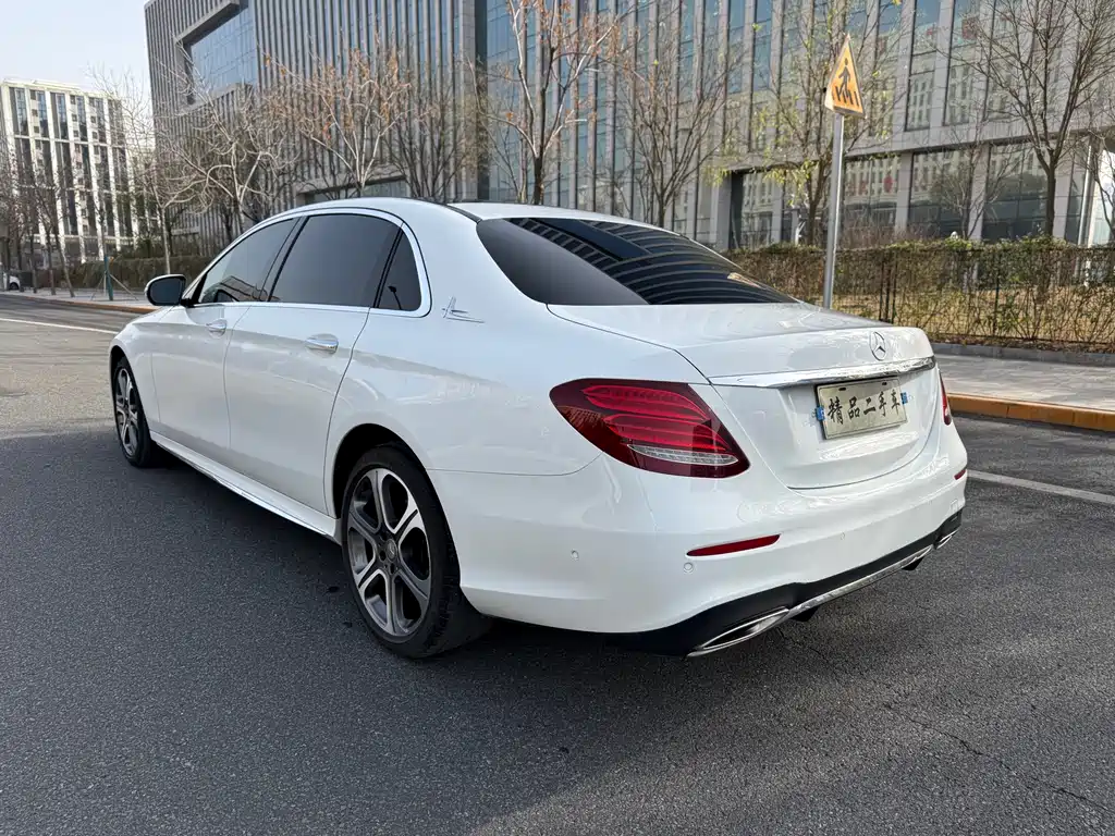Mercedes-Benz Mercedes-Benz E-Class 2017 E 300 L Sport Luxury 2017 - thumbnail 4