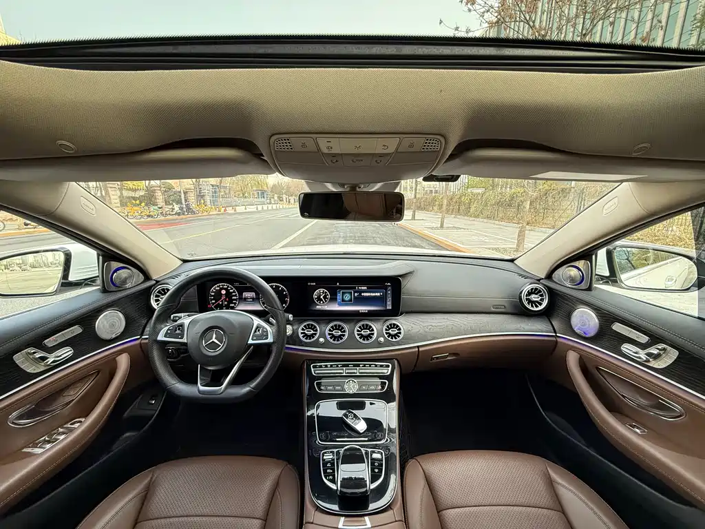 Mercedes-Benz Mercedes-Benz E-Class 2017 E 300 L Sport Luxury 2017 - thumbnail 8