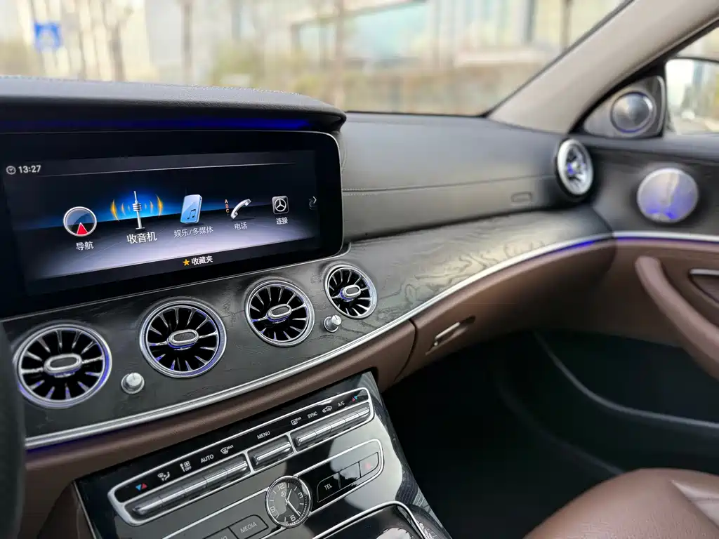 Mercedes-Benz Mercedes-Benz E-Class 2017 E 300 L Sport Luxury 2017 - thumbnail 14