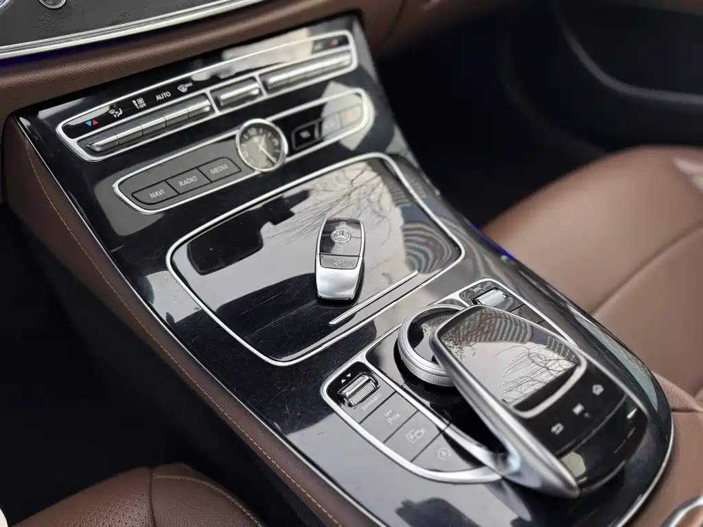 Mercedes-Benz Mercedes-Benz E-Class 2017 E 300 L Sport Luxury 2017 - thumbnail 15