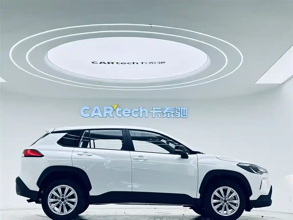 Toyota Toyota Corolla Cross 2026 2.0L Pioneer Edition 2026 - thumbnail 4