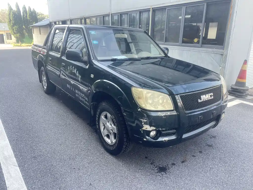 Jiangling Baodian 2013 2.8T 2WD Comfort Value Edition JX493ZLQ4F 2014 - thumbnail 4