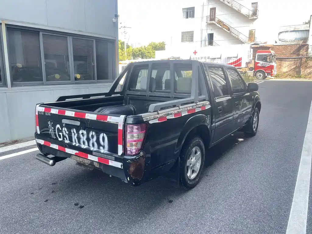 Jiangling Baodian 2013 2.8T 2WD Comfort Value Edition JX493ZLQ4F 2014 - thumbnail 7