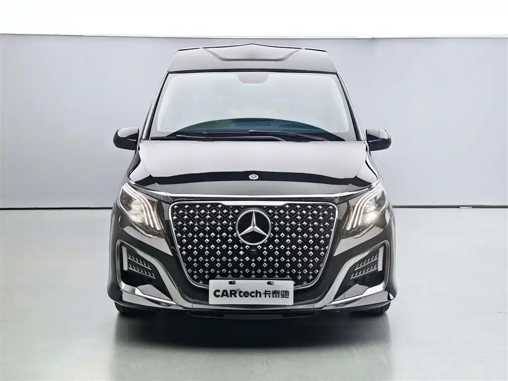 Mercedes-Benz Vito 2023 2.0T Business Edition 7-seater 2023 - thumbnail 2