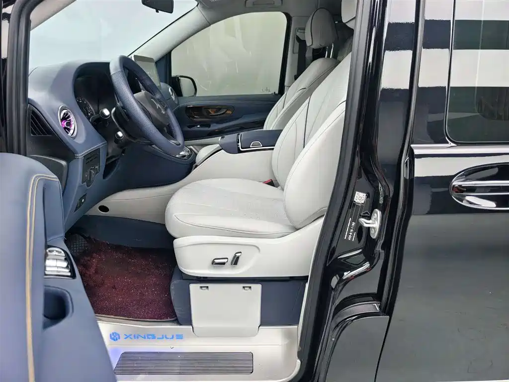Mercedes-Benz Vito 2023 2.0T Business Edition 7-seater 2023 - thumbnail 13