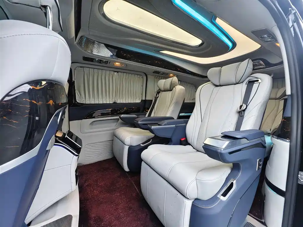 Mercedes-Benz Vito 2023 2.0T Business Edition 7-seater 2023 - thumbnail 15