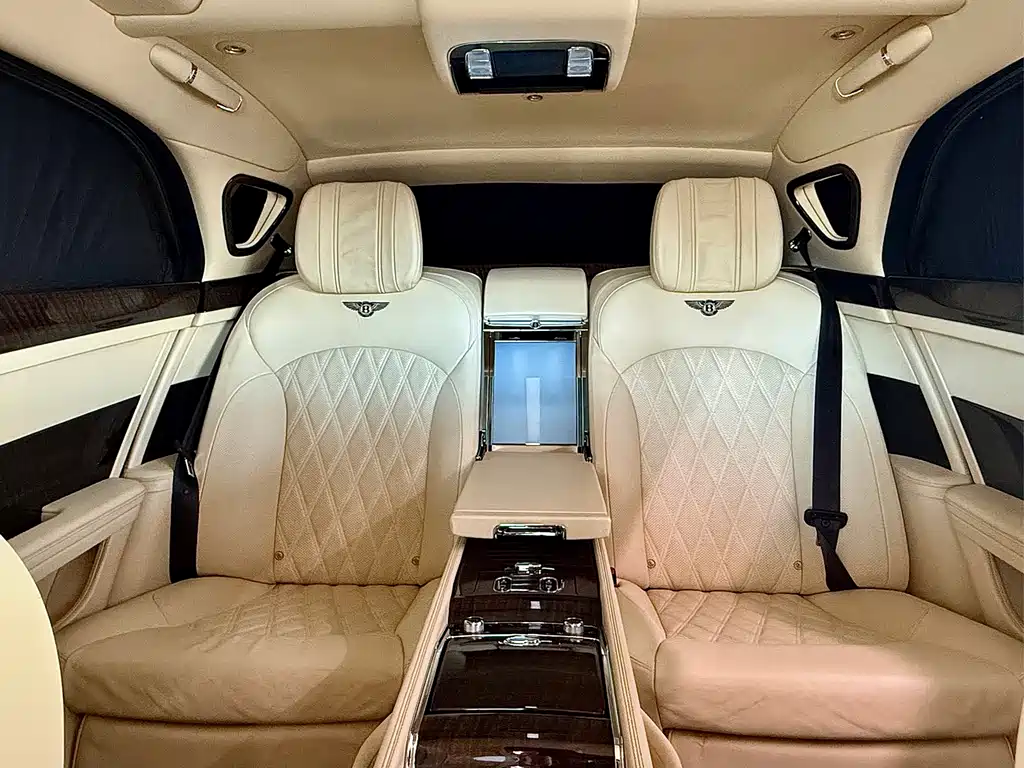 Bentley Mulsanne 2017 6.8T Long Wheelbase 2018 - thumbnail 8