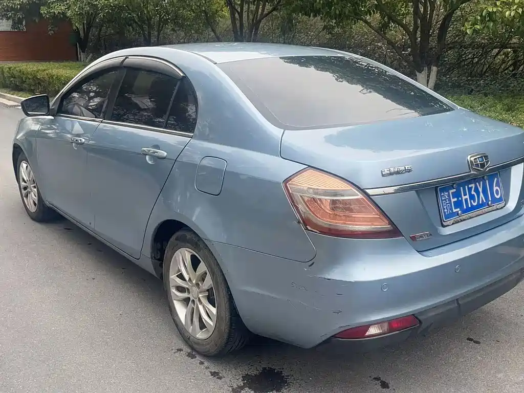 Geely Auto Geely Emgrand 2014 Sedan 1.3T CVT Luxury Edition 2015 - thumbnail 5