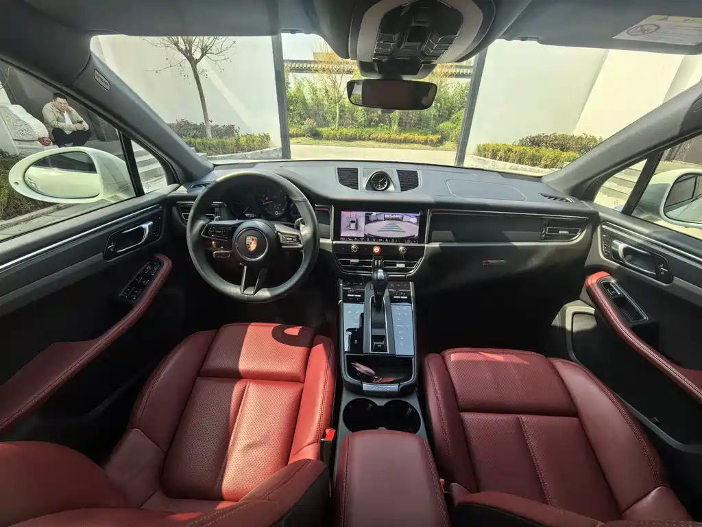 Porsche Porsche Macan 2023 Macan 2.0T 2023 - thumbnail 4