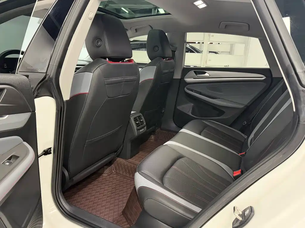 Volkswagen Lamando 2022 Lamando L 280TSI DSG Cool Spice Edition 2022 - thumbnail 8