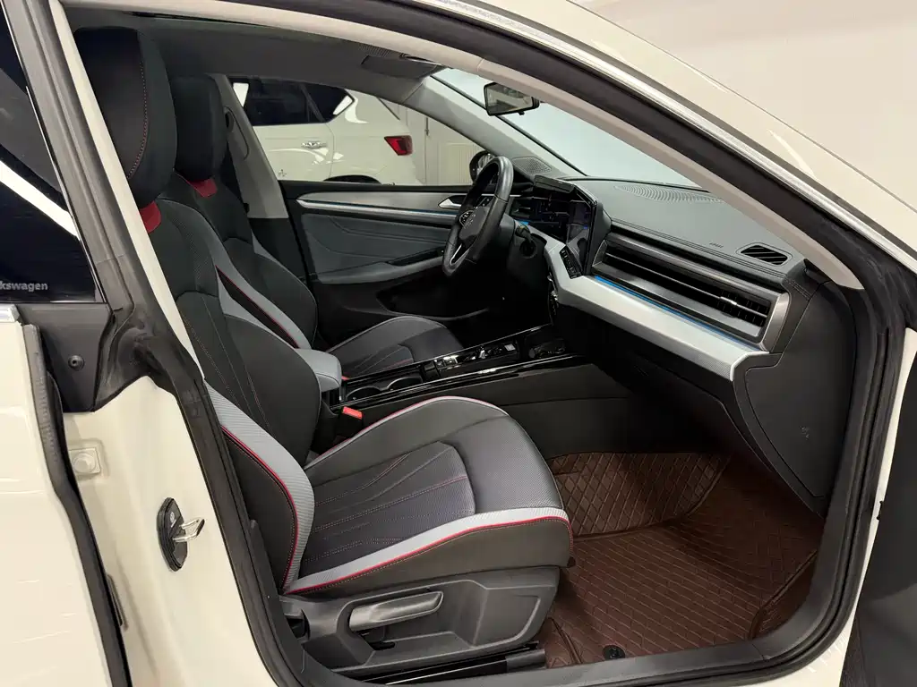 Volkswagen Lamando 2022 Lamando L 280TSI DSG Cool Spice Edition 2022 - thumbnail 10