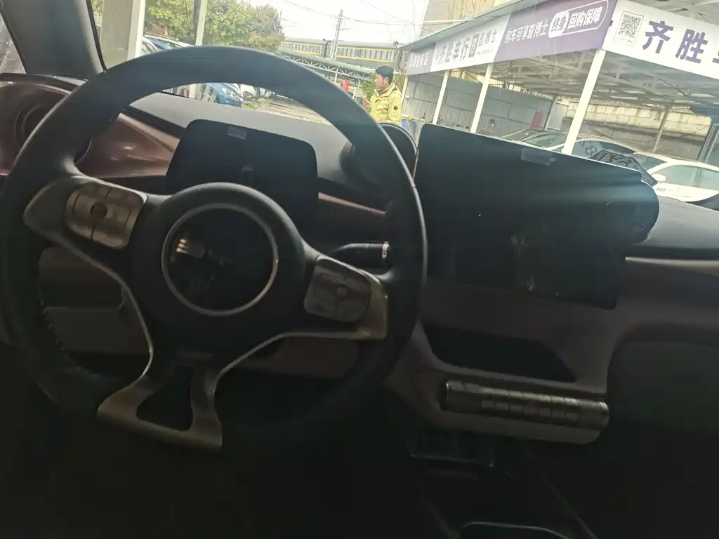 BYD Dolphin 2021 Model 405km Fashion Edition 2024 - thumbnail 6