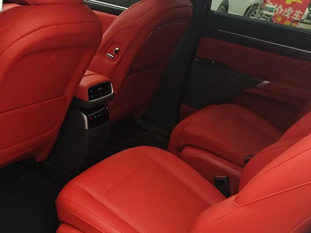 Dongfeng Yipai eπ008 2024 636Max Electric 6-seater 2024 - thumbnail 9