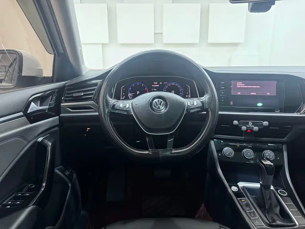 Volkswagen Volkswagen Sagitar 2022 280TSI DSG Flying Edition 2022 - thumbnail 16