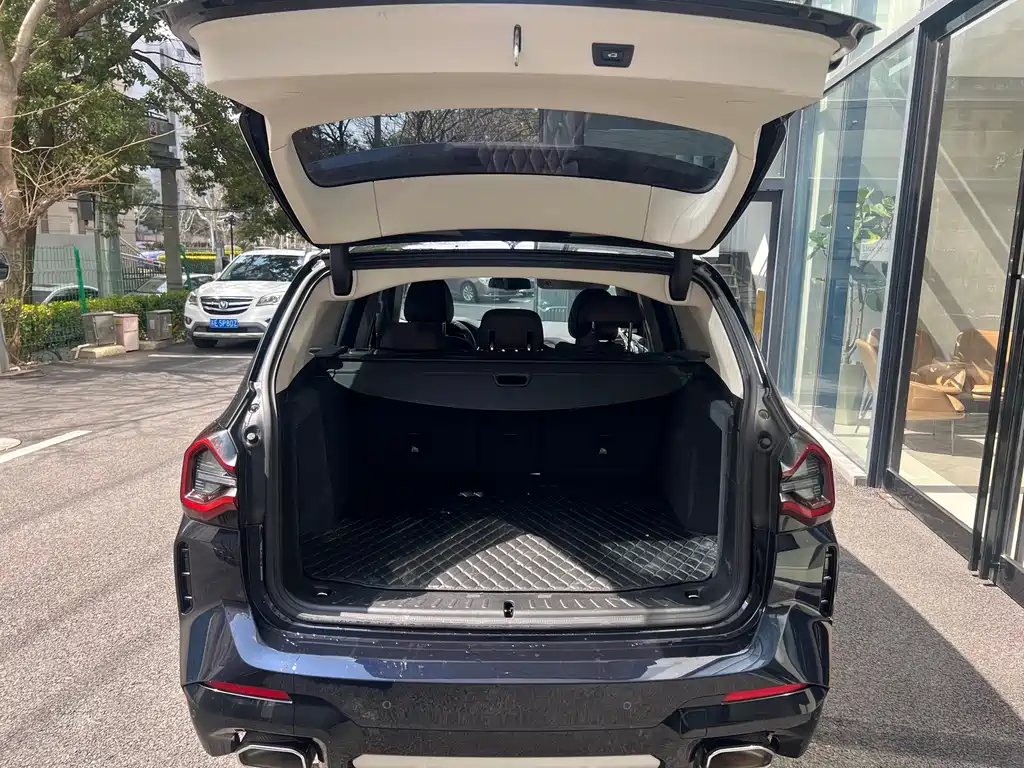 BMW BMW X3 2023 xDrive25i M Sport Package 2023 - thumbnail 15