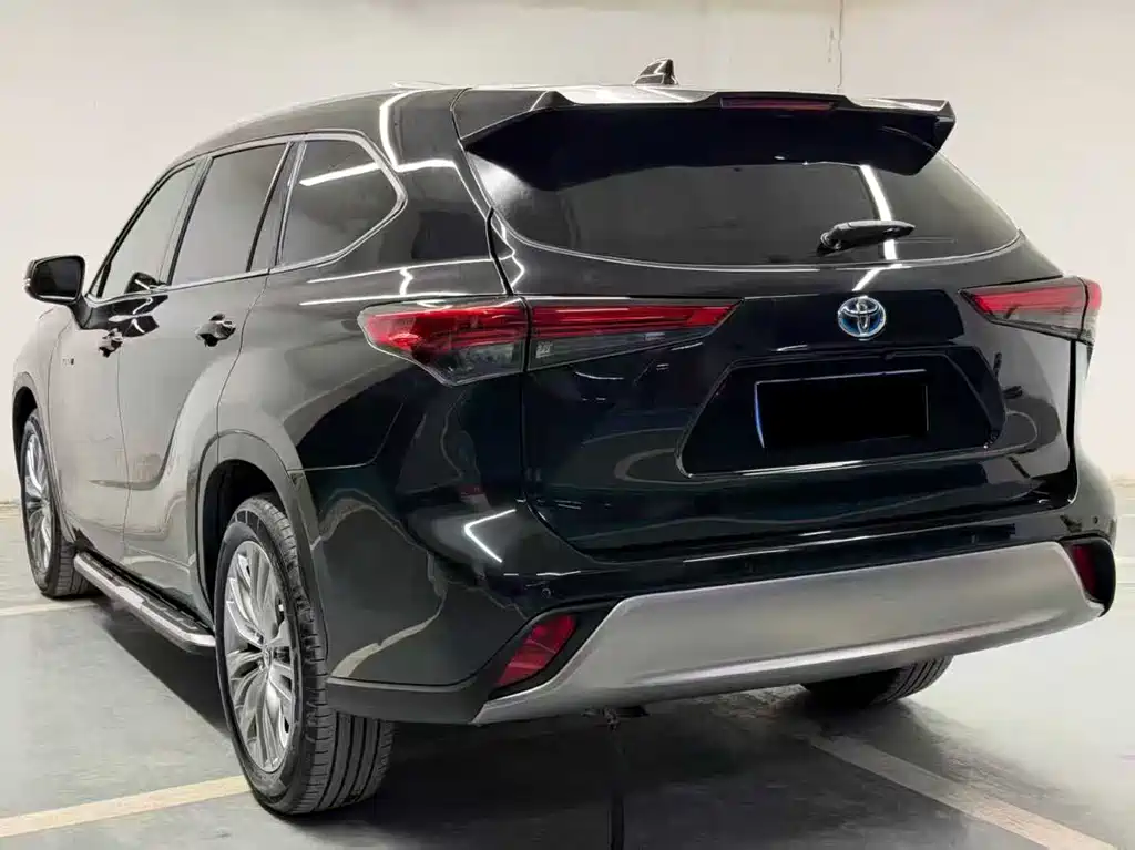 Toyota Toyota Highlander 2023 2.5L Intelligent Electric Hybrid AWD Premium Edition 7-seater 2023 - thumbnail 7