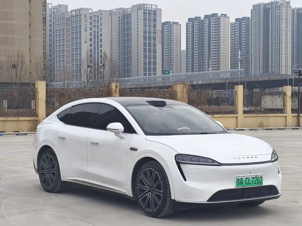 Zhijie Aito R7 2024 Pure Electric 802km Max 2025 - thumbnail 3