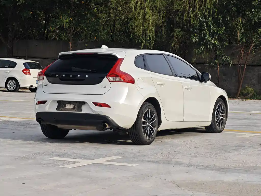 Volvo Volvo V40 2018 T3 Smart Edition 2018 - thumbnail 9
