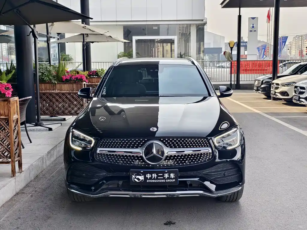 Mercedes-Benz Mercedes-Benz GLC 2020 Facelift GLC 300 L 4MATIC Sport Edition 2020 - thumbnail 4