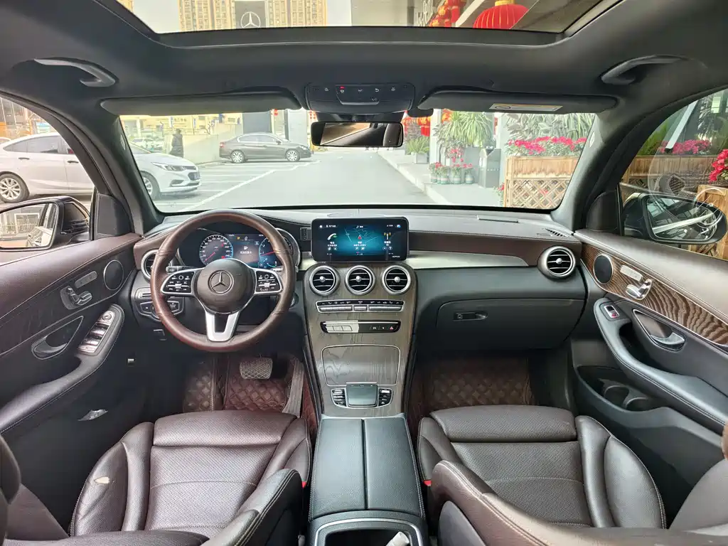 Mercedes-Benz Mercedes-Benz GLC 2020 Facelift GLC 300 L 4MATIC Sport Edition 2020 - thumbnail 20