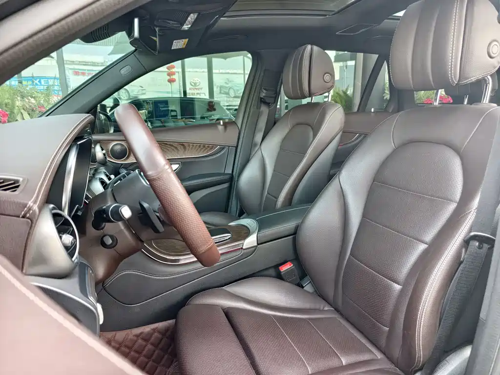 Mercedes-Benz Mercedes-Benz GLC 2020 Facelift GLC 300 L 4MATIC Sport Edition 2020 - thumbnail 21