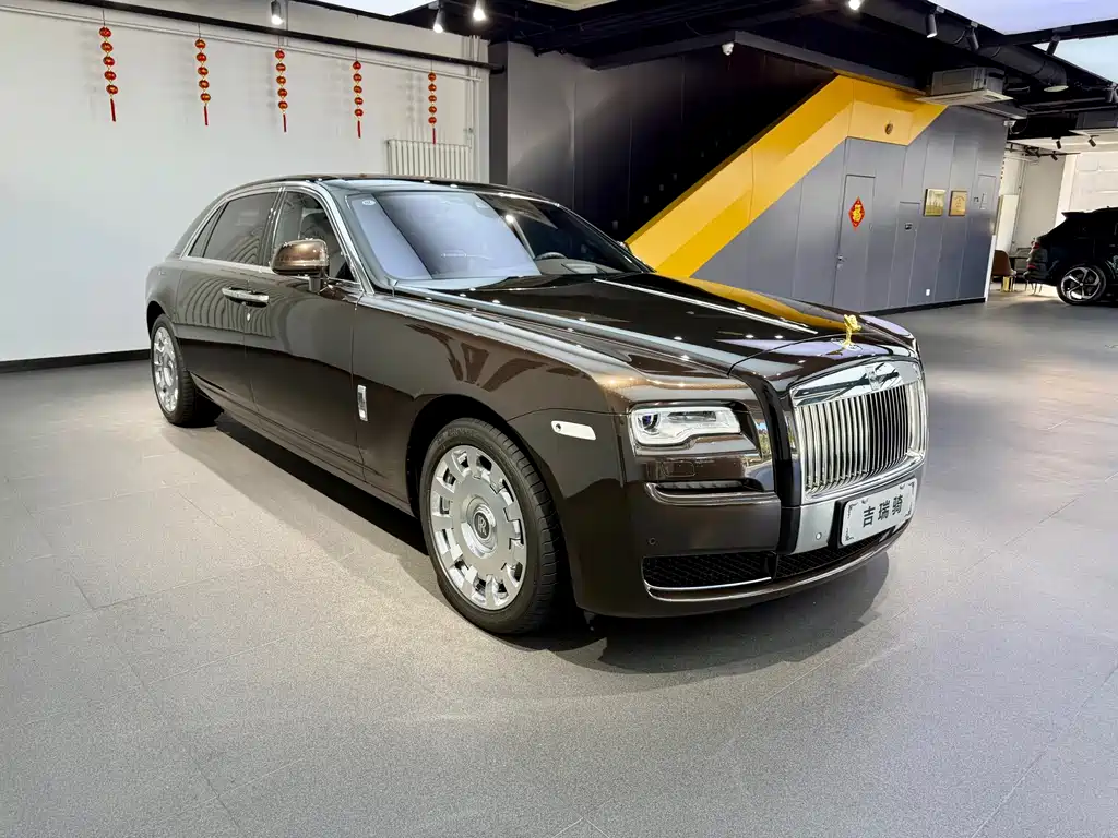 Rolls-Royce Ghost 2015 Series II Extended Wheelbase 2016 - thumbnail 3