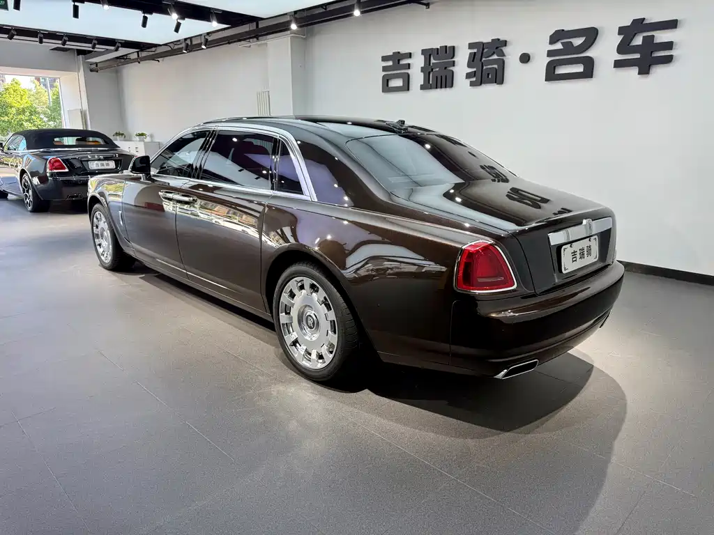 Rolls-Royce Ghost 2015 Series II Extended Wheelbase 2016 - thumbnail 4