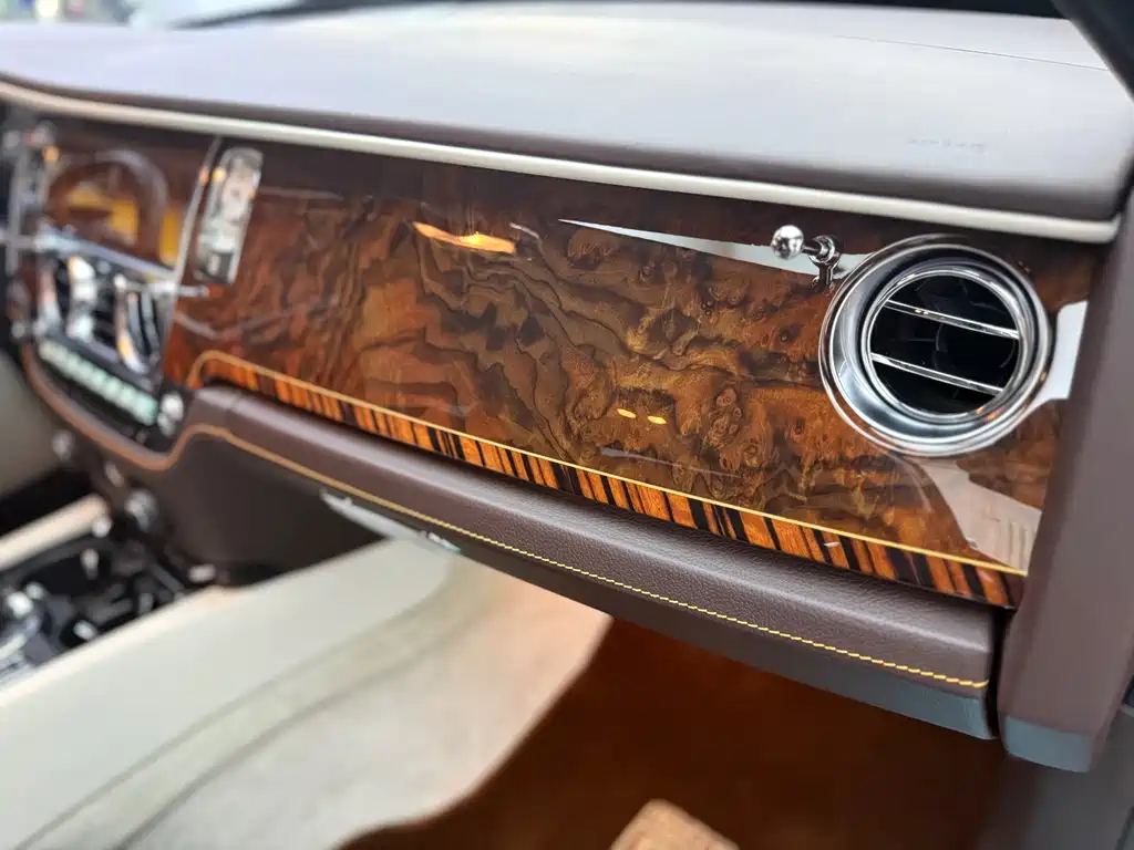Rolls-Royce Ghost 2015 Series II Extended Wheelbase 2016 - thumbnail 21