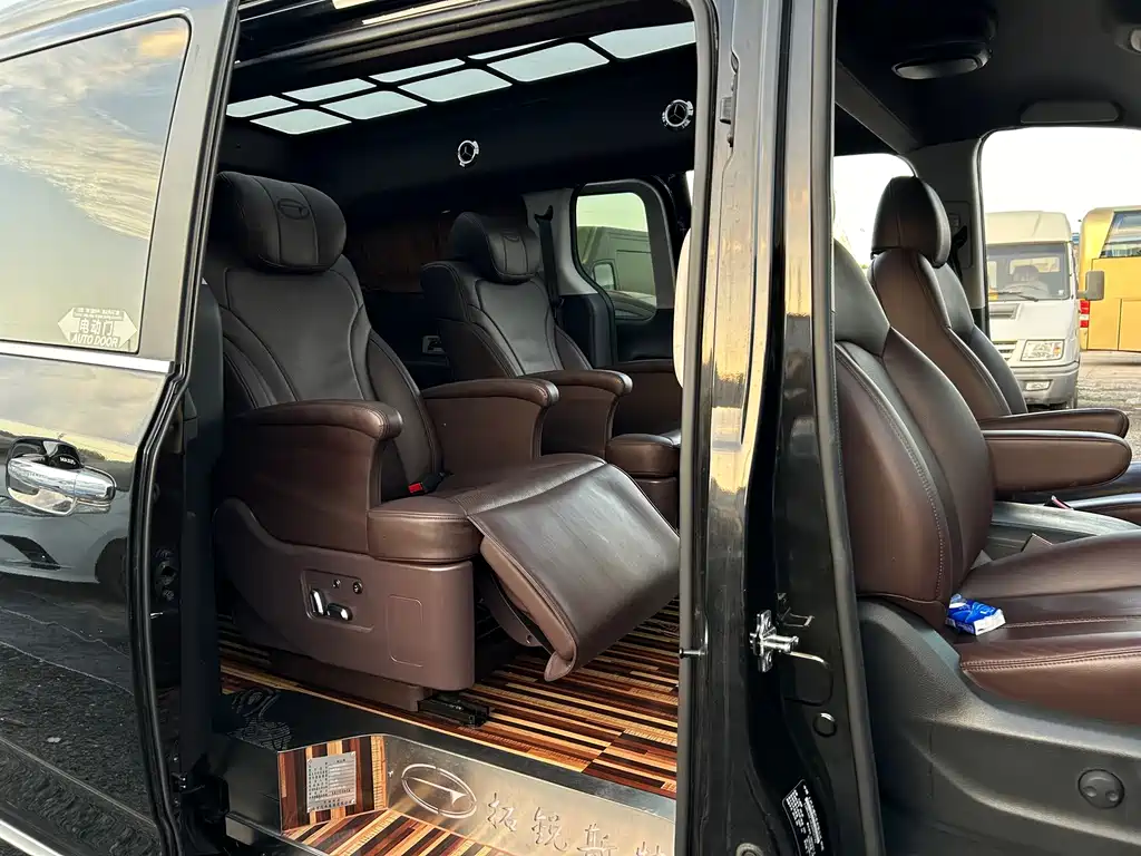 Maxus MAXUS G10 2018 PLUS 2.0T Automatic Executive Edition 2019 - thumbnail 12