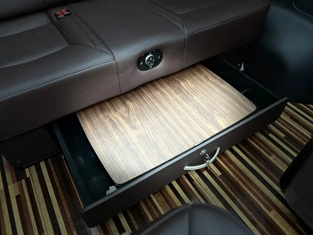 Maxus MAXUS G10 2018 PLUS 2.0T Automatic Executive Edition 2019 - thumbnail 18