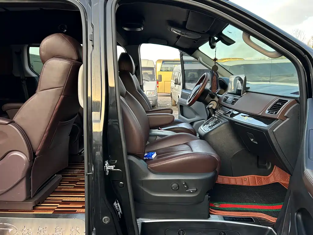 Maxus MAXUS G10 2018 PLUS 2.0T Automatic Executive Edition 2019 - thumbnail 27