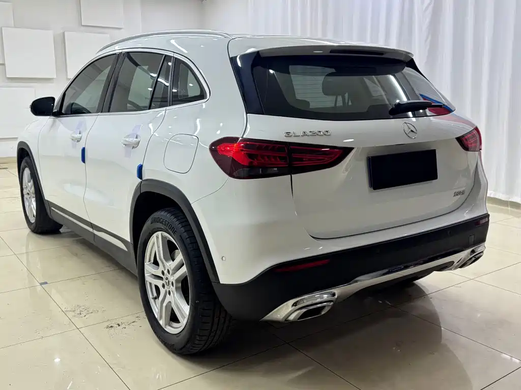Mercedes-Benz Mercedes-Benz GLA 2022 GLA 180 2022 - thumbnail 4