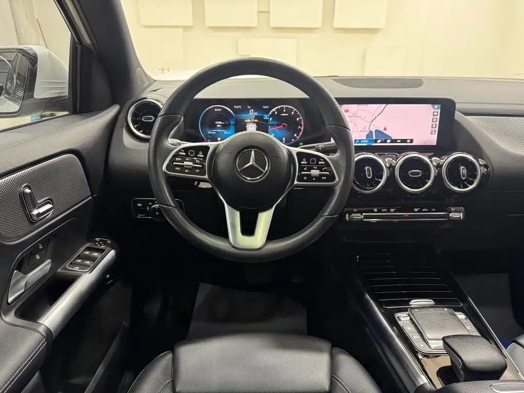 Mercedes-Benz Mercedes-Benz GLA 2022 GLA 180 2022 - thumbnail 16