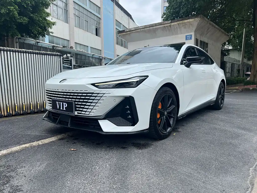 Changan Changan UNI-V 2022 1.5T Premium Edition 2022